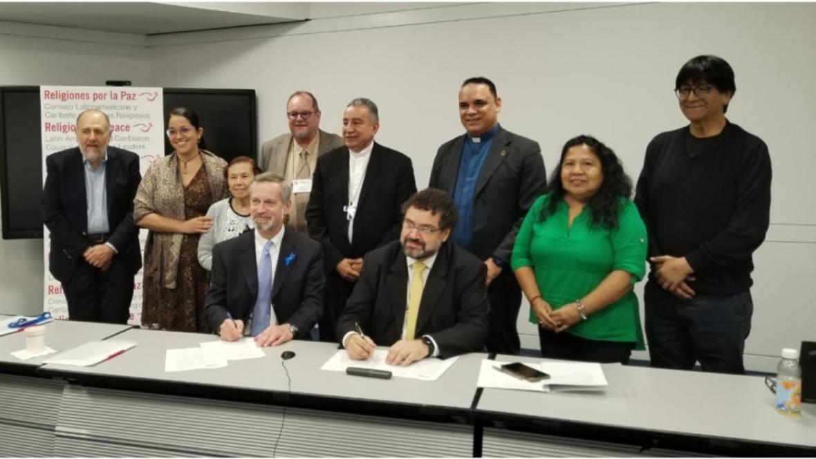 Como parte de los preparativos están previstos 12 eventos, que marcarán la hoja de ruta para plantear los avances e iniciativas de los gobiernos como respuesta integral a la condición de los refugiados en el mundo. Un Consejo Multirreligioso Parte de esta labor de organización y planeación consiste en sumar voluntades para aumentar la incidencia en este plano. Por eso, la Oficina del Alto Comisionado de las Naciones Unidas para los Refugiados (ACNUR) y los representantes religiosos del mundo a través de la 