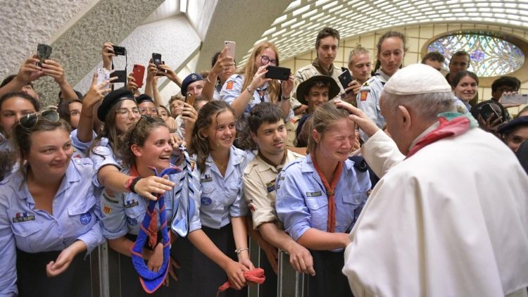 Papa scouts