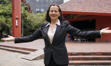 María