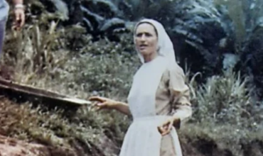 María