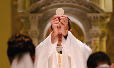 sacerdote